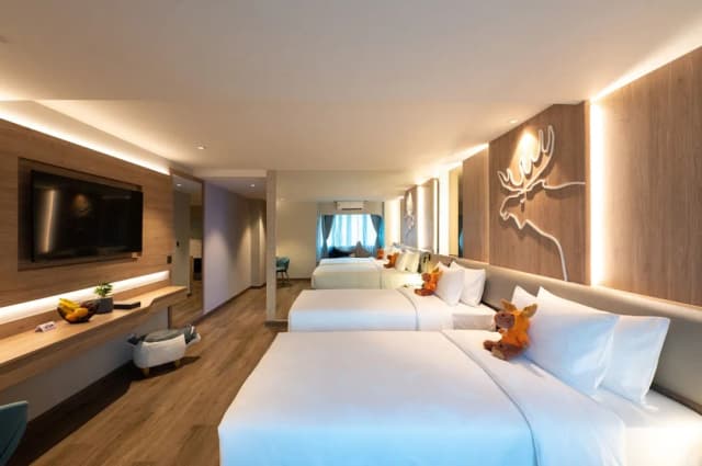Moose Hotel Nimman-Deluxe King or Twin Bed with shower-2
