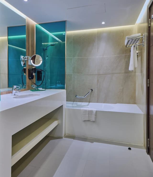 라마다 호텔 & 스위트 바이 윈덤 두바이 JBR-디럭스룸, 싱글침대 2개, 시내 전망-5