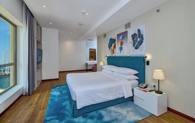 라마다 호텔 & 스위트 바이 윈덤 두바이 JBR-스위트, 침실 2개, 발코니, 부분 바다 전망-4