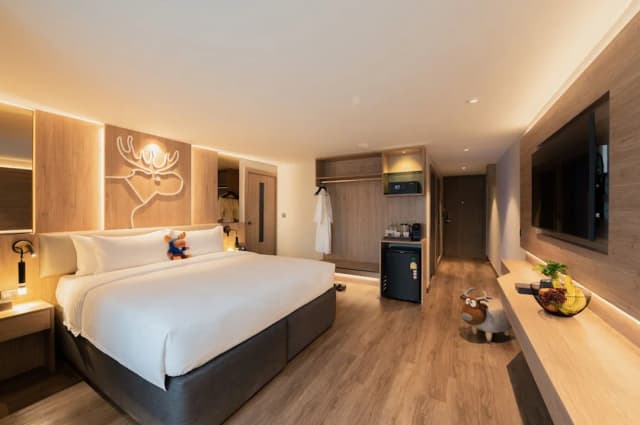 Moose Hotel Nimman-Honeymoon Suite with outdoor Jacuzzi-7