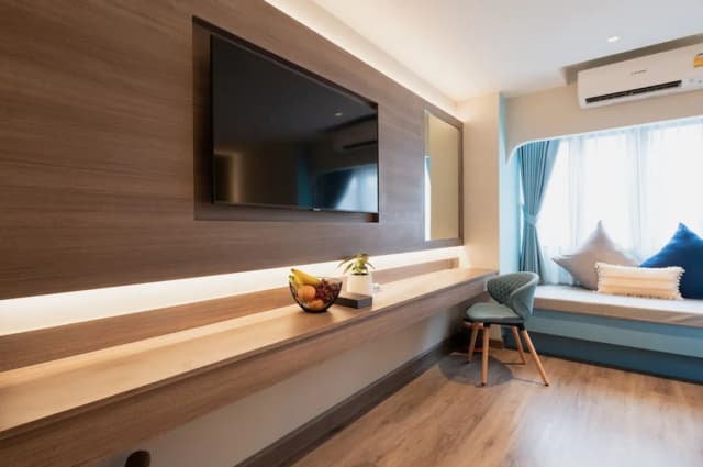 Moose Hotel Nimman-Triple Bed with Bathtub-4
