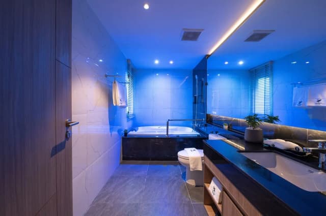 Moose Hotel Nimman-Junior Suite with Living Room-11