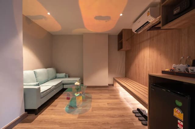 Moose Hotel Nimman-Junior Suite with Living Room-8