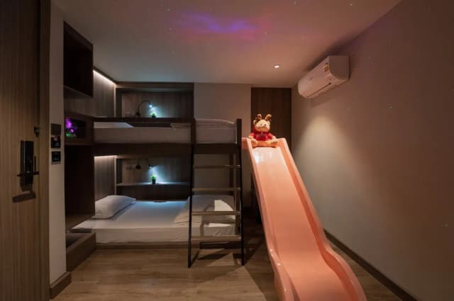 Moose Hotel Nimman-Standard Family Twin Bed with Bunk Bed-6