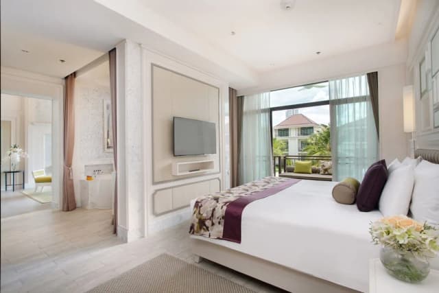 U Sathorn Bangkok-Suite Room (24hrs use of room)-3