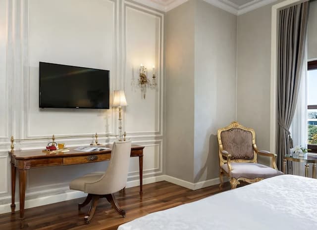 リクソス ペラ イスタンブール-デラックス ルーム ダブルベッド 1 台 (Pera View)-3