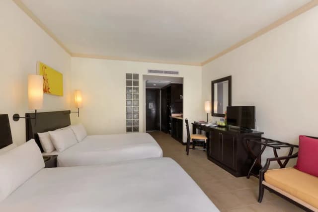 盛泰樂普吉卡塔海灘度假村-家庭客房, 2 張標準雙人床, 花園景觀-1