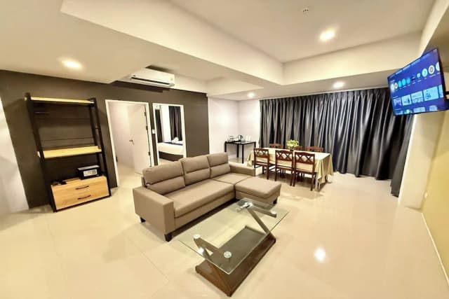 The Thames Pool Access Resort SHA+-家庭四人房-6