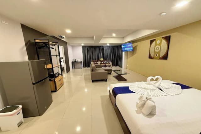 The Thames Pool Access Resort SHA+-家庭四人房-8