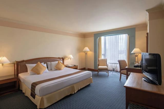 美殿河畔飯店 - SHA Extra Plus 認證-豪華客房, 1 張特大雙人床, 河景-1