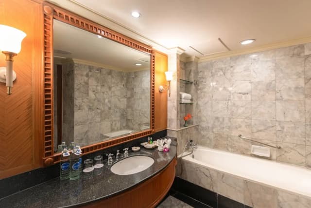 美殿河畔飯店 - SHA Extra Plus 認證-極品客房, 1 張特大雙人床, 河景-3