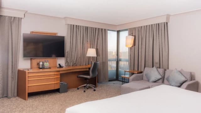 クラウンプラザ トロント ノースヨーク バイ IHG-プレミアム ルーム キングベッド 1 台-9