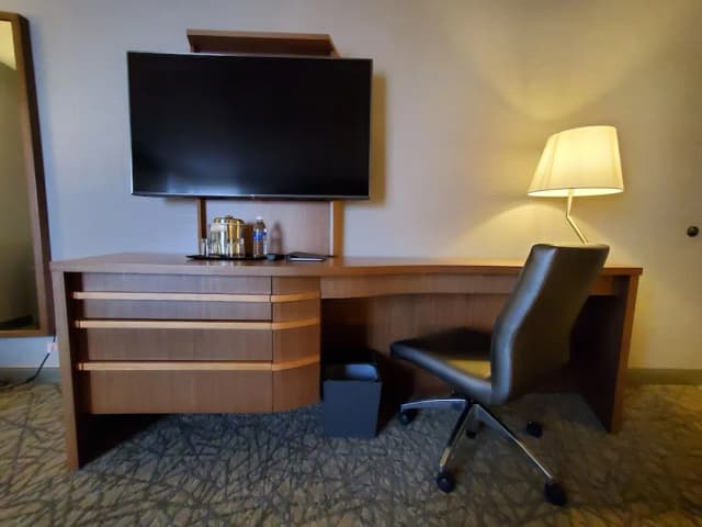 クラウンプラザ トロント ノースヨーク バイ IHG-プレミアム ルーム クイーンベッド 2 台 バルコニー-3