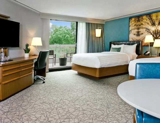 クラウンプラザ トロント ノースヨーク バイ IHG-プレミアム ルーム クイーンベッド 2 台-1