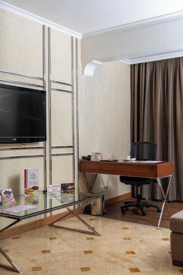 アクグン イスタンブール ホテル ワールドホテルズ エリート-ジュニア スイート キングベッド 1 台 禁煙 (with Sofabed)-4