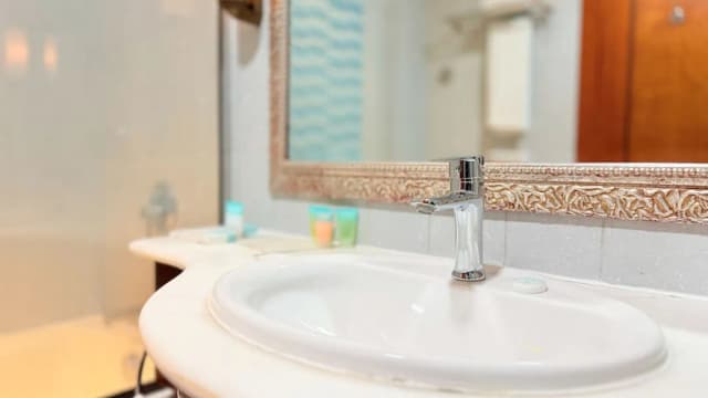 선데이 호텔 알 바르샤, 두바이, 몰 오브 더 에미리츠-슈피리어 트윈룸-9