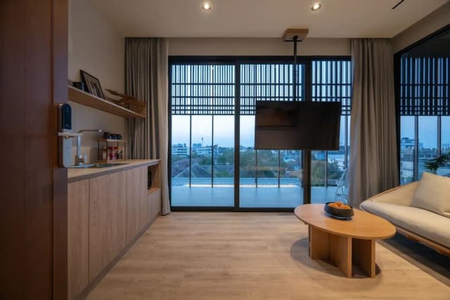 Shan Villas Sukhumvit-小型顶层房, 2 间卧室, 热水浴缸, 泳池景观-10