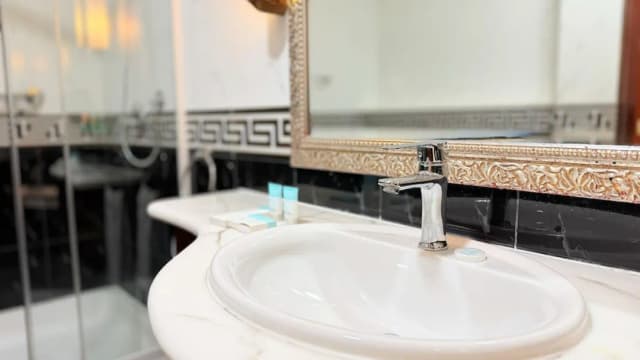 선데이 호텔 알 바르샤, 두바이, 몰 오브 더 에미리츠-디럭스룸, 킹사이즈침대 1개-15