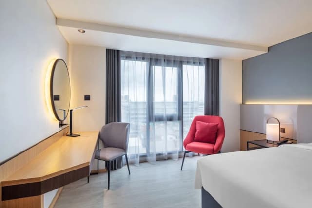 Best Western Click Sathorn 11 Bangkok-高級客房, 1 張特大雙人床, 非吸煙房-3