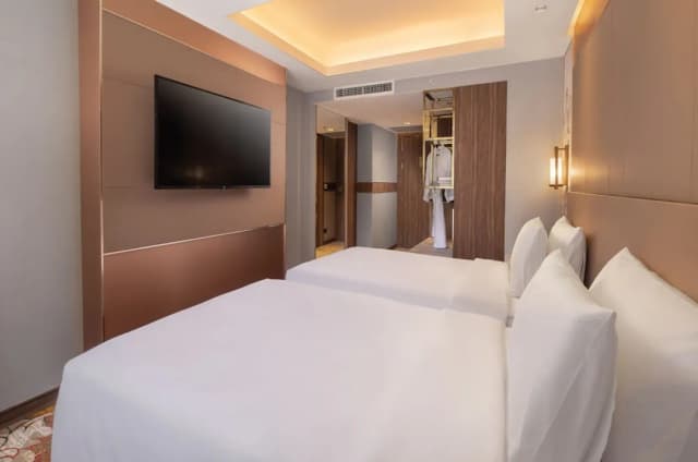 SAMALA Hotel Bangkok-Deluxe Twin Room-1