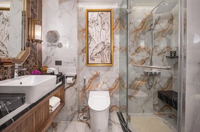 SAMALA Hotel Bangkok-Superior King Room-4