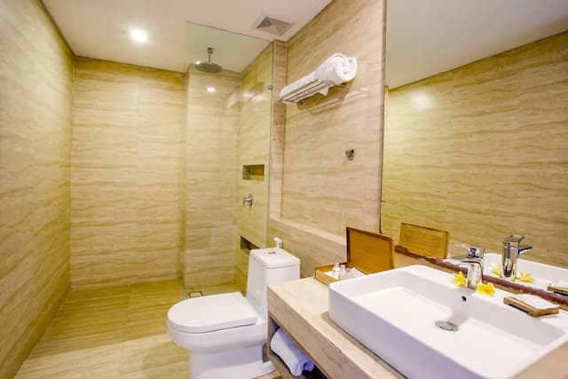 짐바란 베이 비치 리조트 & 스파-Condong Family Suite, 1 Queen & 2 Twin Beds-6