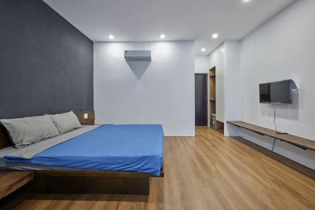 The Garden Capsule Hotel-华丽双人房, 阳台, 河景-8