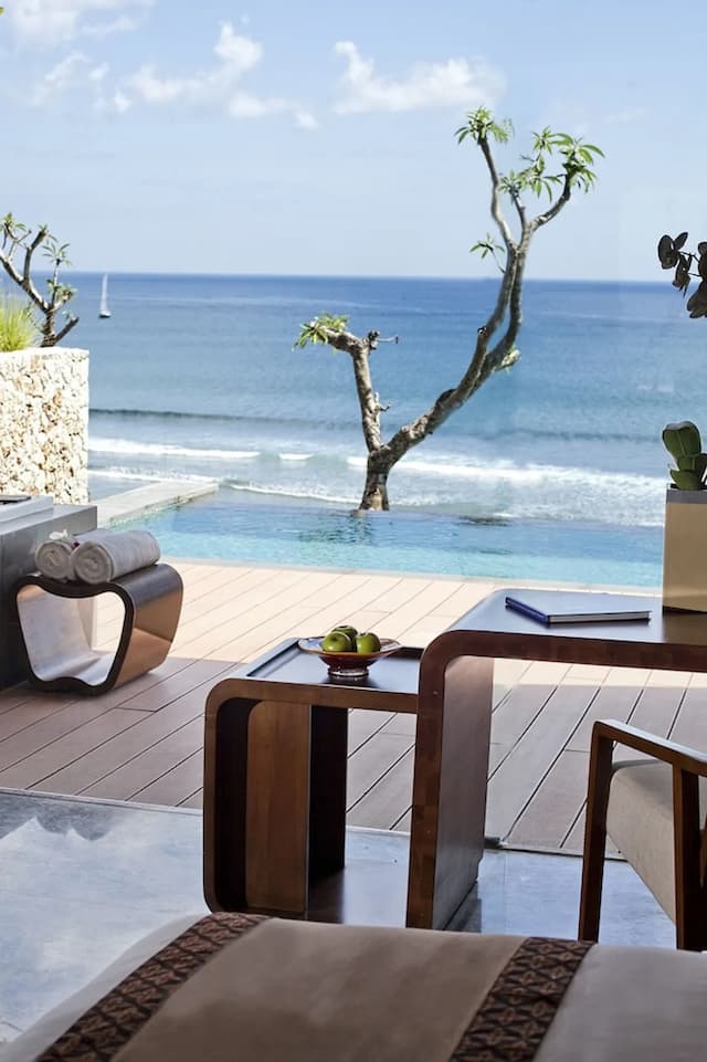Anantara Uluwatu Bali Resort-Ocean Front Pool Suite-2