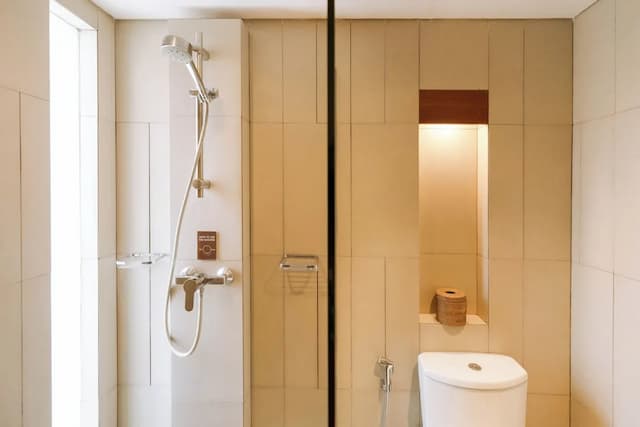 The Magani Hotel and Spa-Deluxe Room Double Bed with Daily Beers-6