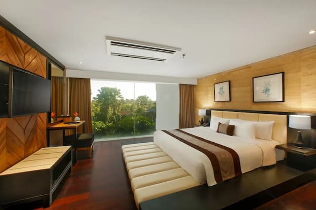 de Vins Sky Hotel Seminyak-Devin Suite Room-5