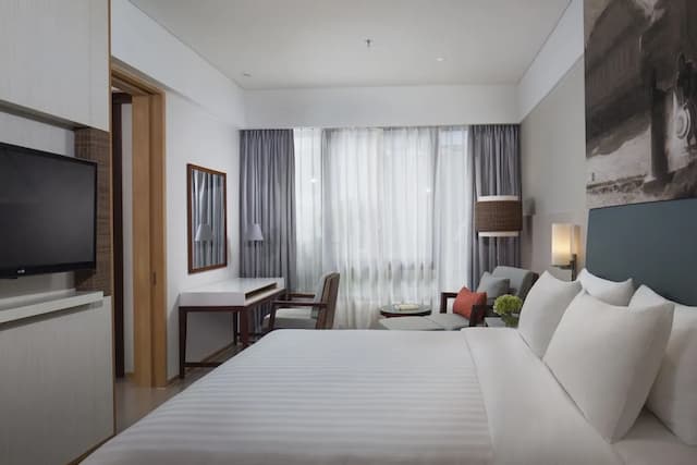 Courtyard By Marriott Bali Seminyak Resort-套房, 1 间卧室, 泳池景观 (Balcony)-3