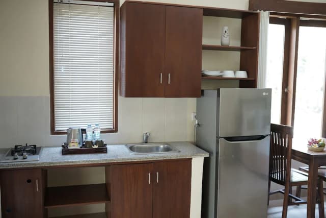 메데위 베이 리트리트-스튜디오 스위트, 수영장 전망-5