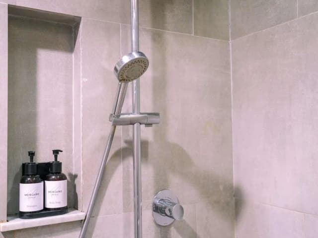 Mercure Kuta Bali-高级双人房, 1 张双人床-8