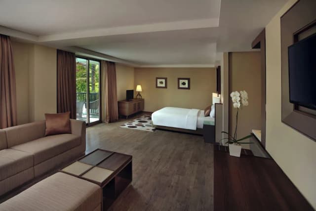 Mercure Bali Legian-套房, 1 张特大床, 阳台-2