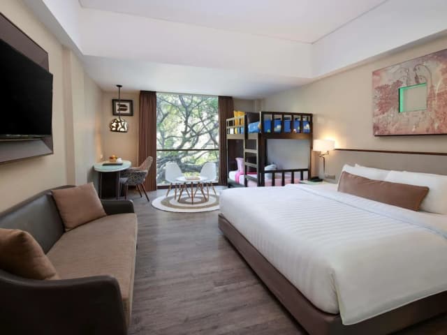 Mercure Bali Legian-Family Room with 1 King Size and Children Bunk Bed-5