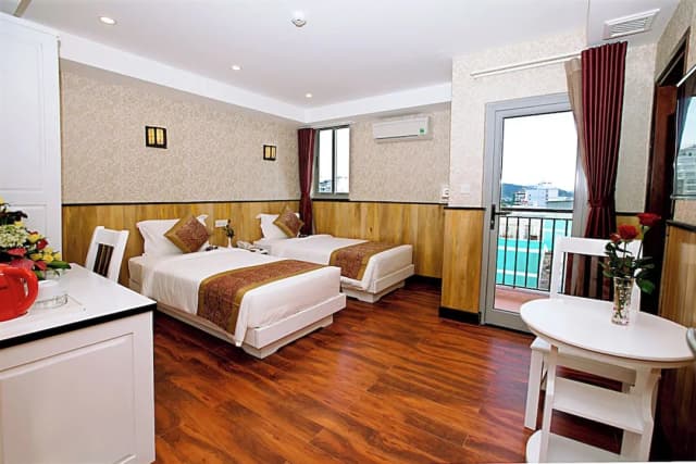 Golden Rain 2 Hotel-高級雙人或雙床房-1