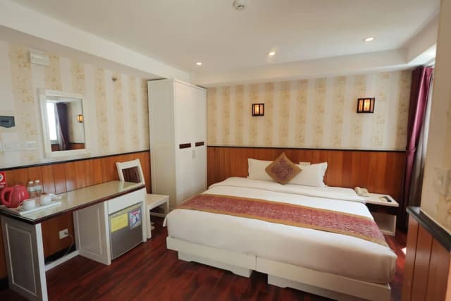 Golden Rain 2 Hotel-高級雙人或雙床房-3