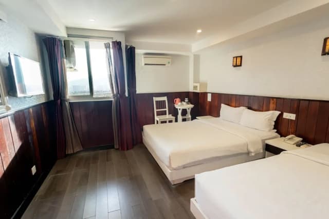 Golden Rain 2 Hotel-高級三人房-2