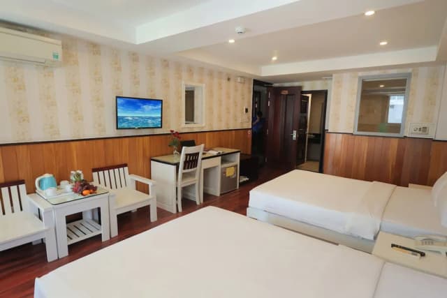 Golden Rain 2 Hotel-家庭客房-2