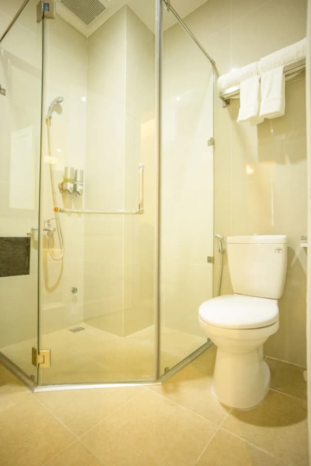 レッド パレス ホテル-デラックス ツインルーム-5