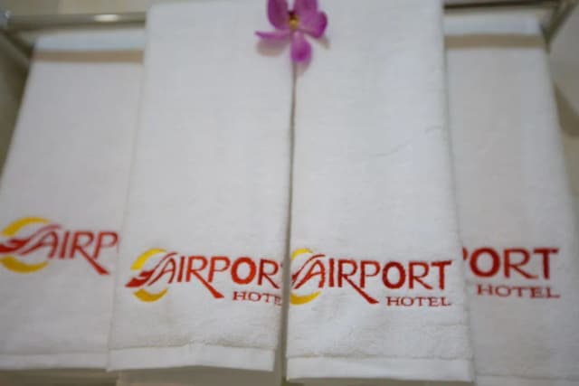 The Airport Hotel-Airport Deluxe Twin Room-6