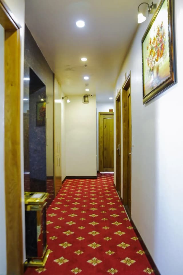 The Airport Hotel-Airport Deluxe Twin Room-7