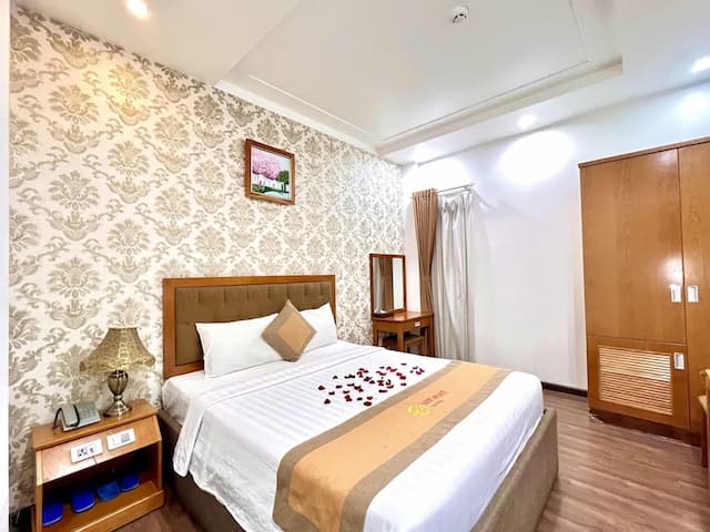 新空間酒店-標準雙人房-1