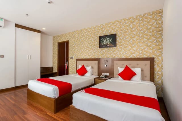 中心酒店-高級雙床房-3