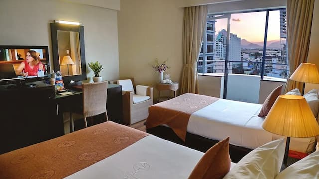 Asia Paradise Hotel-高级房, 1 张双人床或 2 张单人床, 城市景观-1