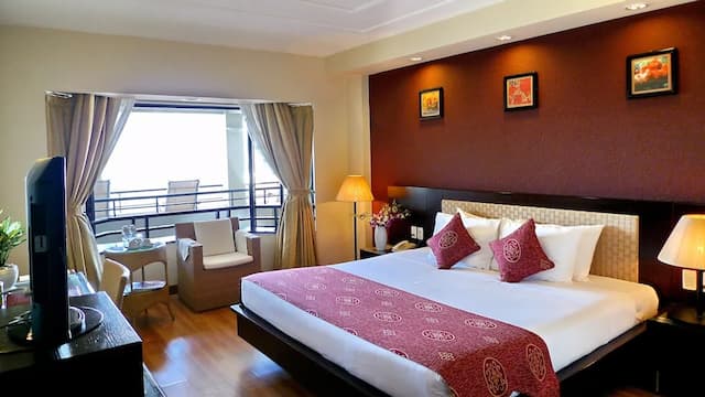 Asia Paradise Hotel-高级房, 1 张双人床或 2 张单人床-1