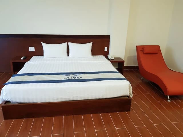 Victory Airport Hotel-Presidential Suite, 1 King Bed with Sofa bed, Balcony, City View-7