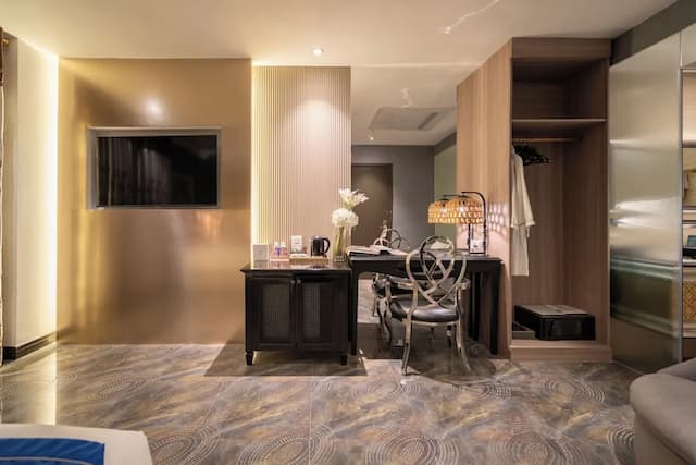 A&EM 호텔 44 판 보이 차우-VIP Room-5