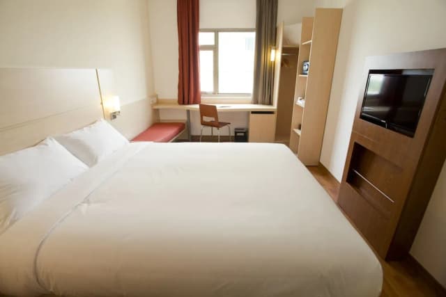 西貢宜必思飯店-標準客房, 1 張加大雙人床-3