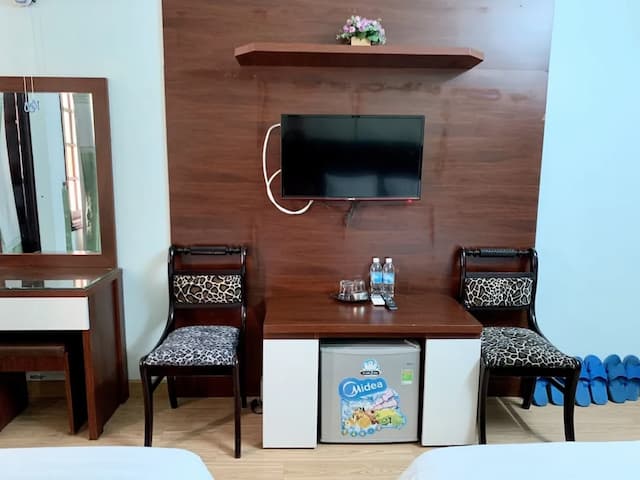 Thien Phuc Hotel-Quadruple Room-3
